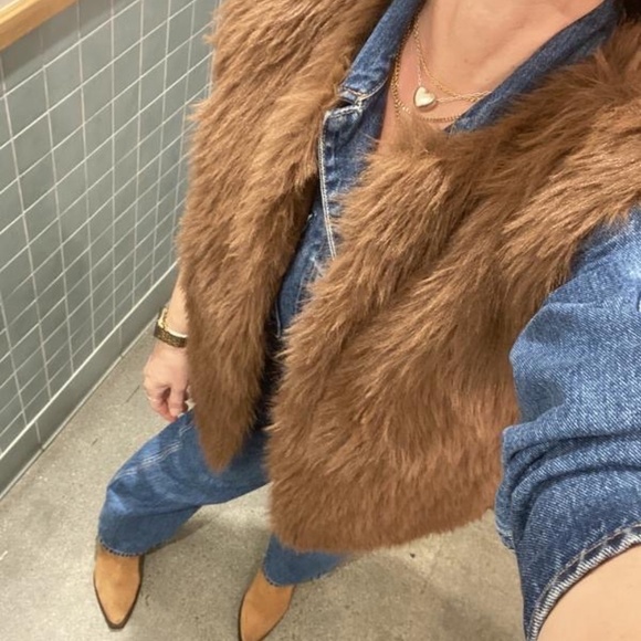 NWT Anthropologie Faux- Fur Brown Midi Vest - Picture 3 of 5